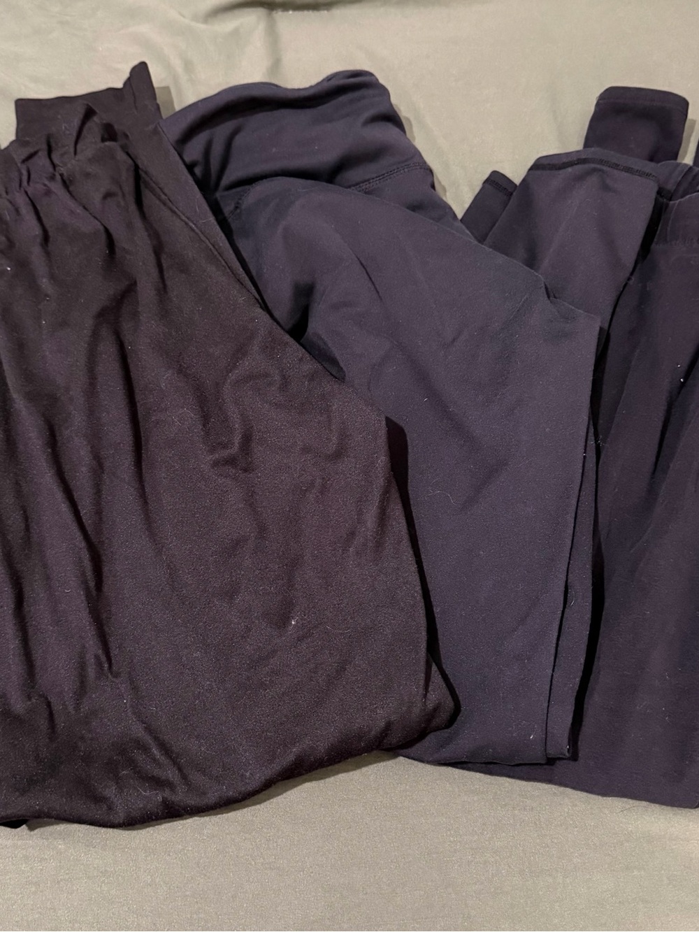 Women’s Pull-On Lounge Pants Size M & 2 leggings Size S — Black